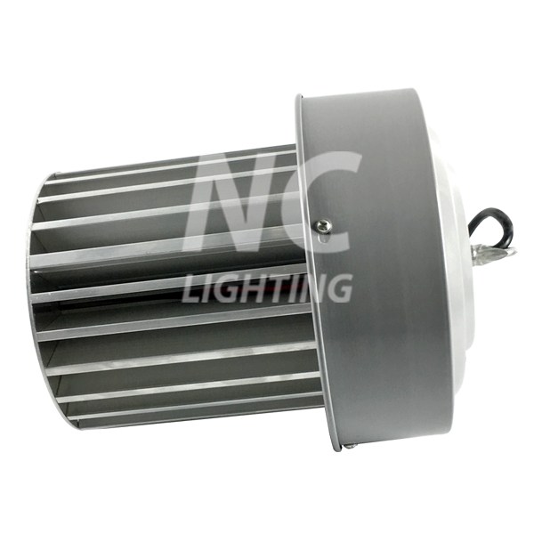 den-led-nha-xuong