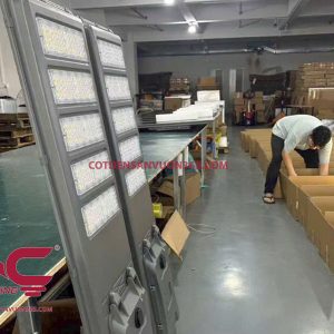 Đèn năng lượng mặt trời liền thể LNC107